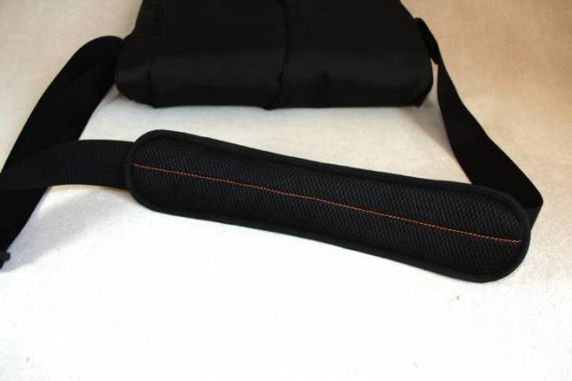 Bugatti Be Orange Messanger Bag 494216