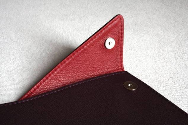 Olbrish IPad Huellen 42008 Bordeaux Dunkelrot